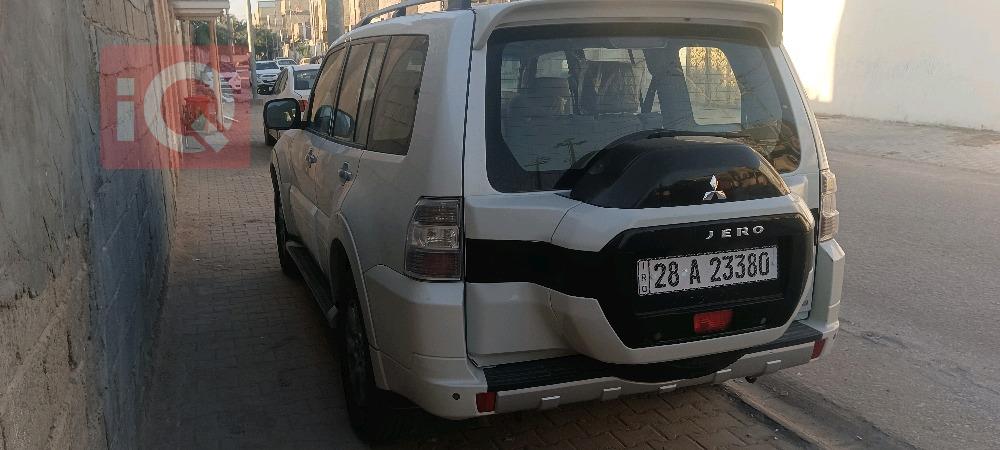 ميتسوبيشي باجيرو